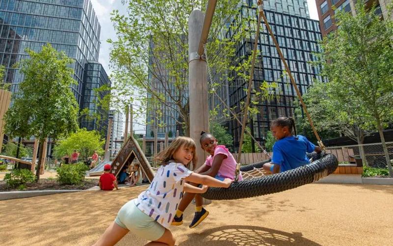 동네를 디자인한 '아마존 캠퍼스', 서울시의 개방형녹지제도에 주는 시사점