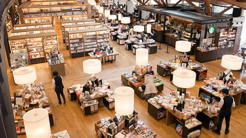 지역을 위한 도서관, 지역에 오게 하는 도서관