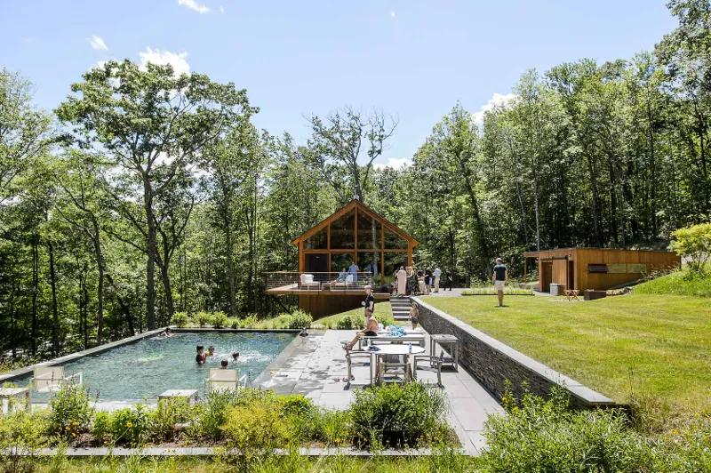 햄튼과 대비되는 업스테이트 뉴욕의 세컨드 홈 시장