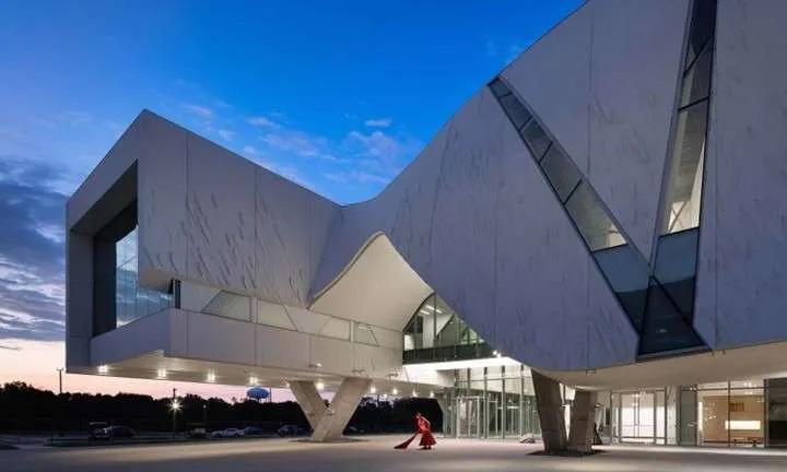 자본은 어떻게 문화를 남기는가, 댈러스 아트 신(scene) 속 디벨로퍼의 역할