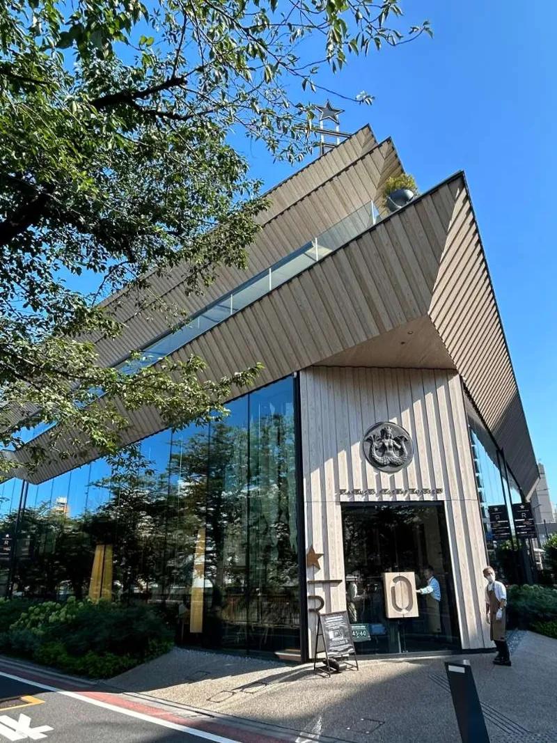 쿠마 켄고가 설계한 세계 유일무이의 '스타벅스 리저브 로스터리 도쿄'