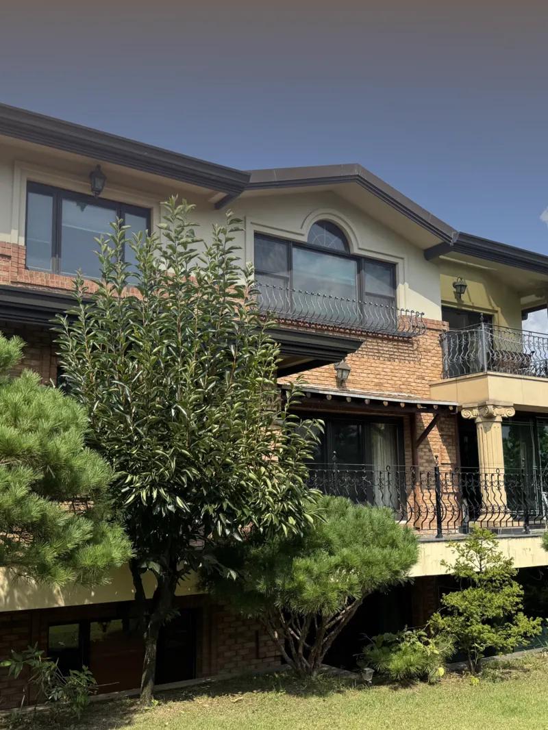 [리치라운지 자산답사기] 영원한 캡틴, 박지성의 역사를 품은 단독주택