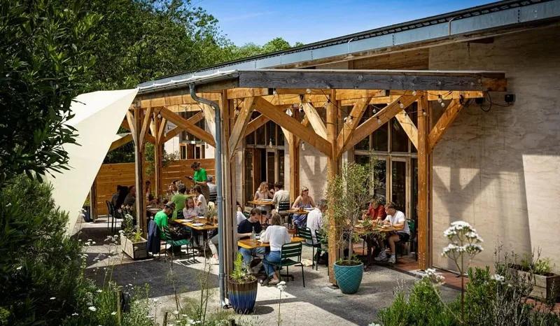 농장에서 식탁까지, 리버포드 농장과 필드 키친